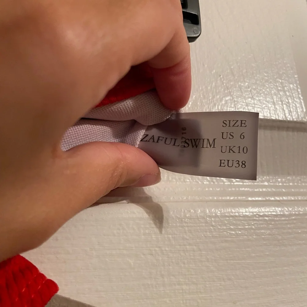 Red Ribbed Bikini Set - Picture 2 of 2